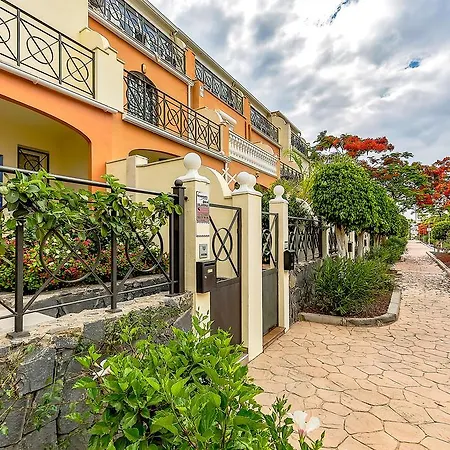 Townhouse Los Callados 42ptr0 Апартаменты